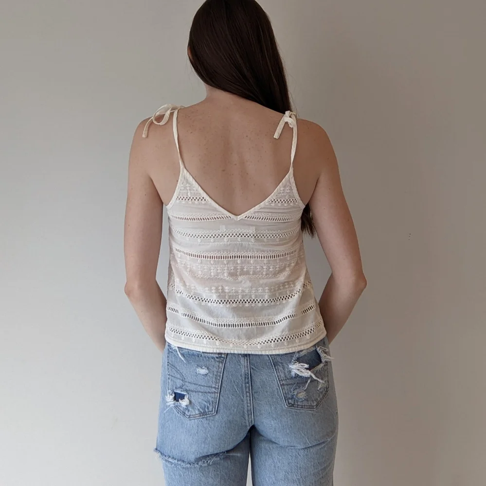 Abercrombie and Fitch Tie Up Tank - Picture 4 of 7